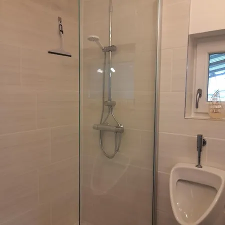 Ferienhaus Tiny House With Gallery And Garden For 3 People